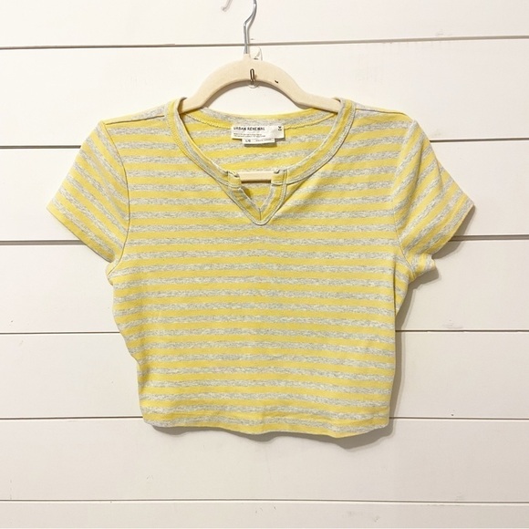 Urban Renewal | Stripped Cropped Y2K Style T-Shirt Size Large - Picture 1 of 8